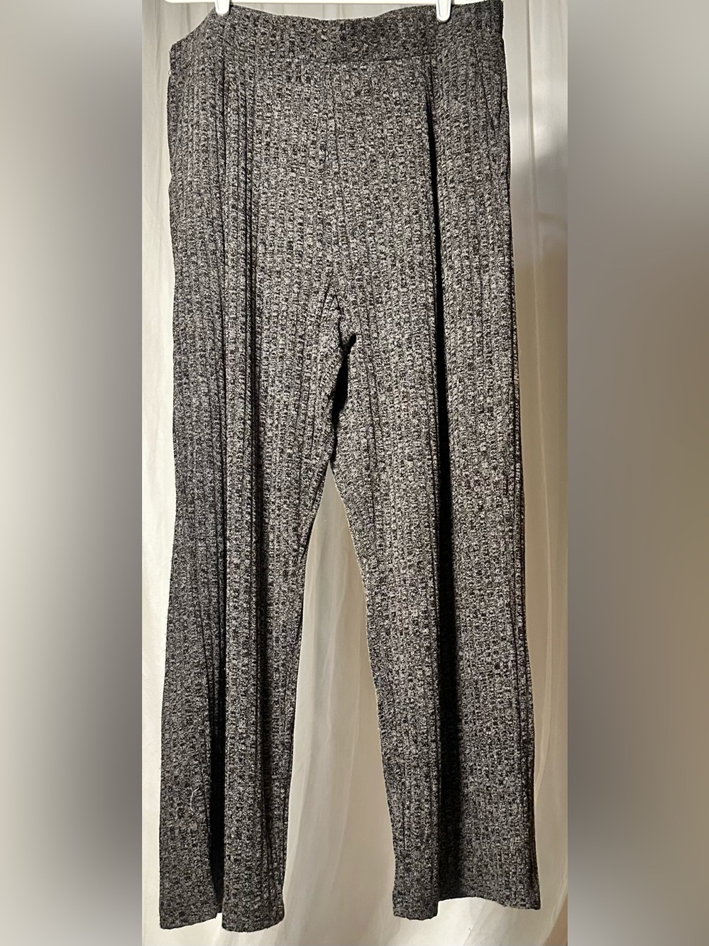 Liz Claiborne Women’s Ribbed Casual Trousers w Pockets - Charcoal Gray - Picture 2 of 3